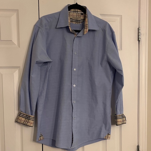 Burberry | XXL | Light Blue Button-Up Shirt with Plaid Cuffs - Picture 3 of 8